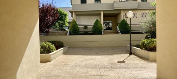 3 bedrooms Townhouse in Marbella, Spain No. 121106 4