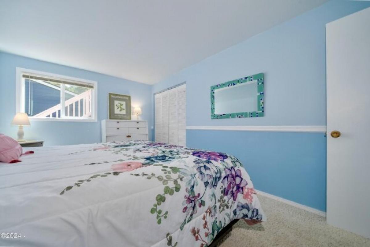 3 Schlafzimmer Haus in Seal Rock, USA, Nr. 438317