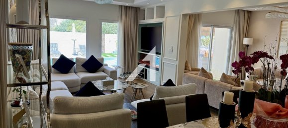 Villa de 5 dormitorios en Meadows, UAE No. 114179 4