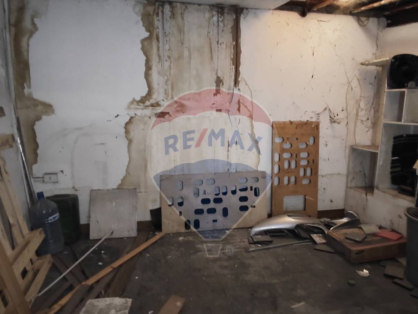 2غرفة عقار تجاري في Caltagirone, Italy رقم 309144