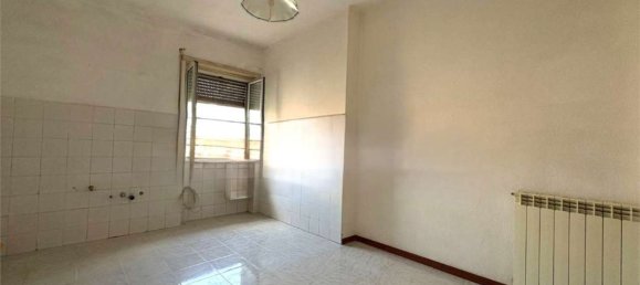 Квартира с 3 спальнями в Помеция, Италия № 377722 4