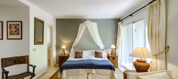 5 bedrooms Villa in El Madronal, Spain No. 22961 42