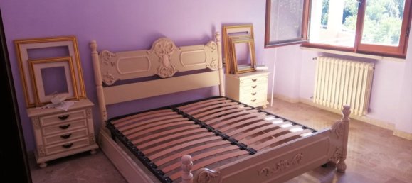 6 rooms House in Carrara, Italy No. 45786 16