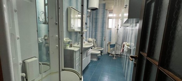 4 rooms Apartment in La Spezia, Italy No. 226494 11