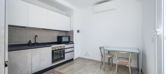 6 bedrooms Penthouse in Recco, Italy No. 379599 9