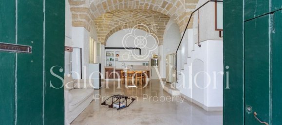 6 rooms House in Matino, Italy No. 89261 2