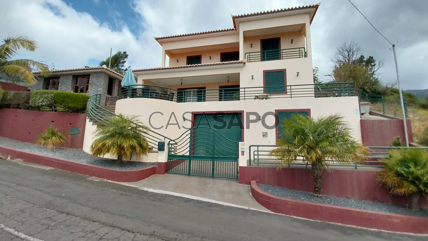 4 bedrooms House in Ponta do Sol, Portugal No. 143463