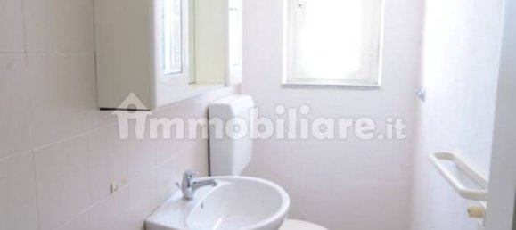 Вилла с 3 спальнями в Спольторе, Италия № 259328 16