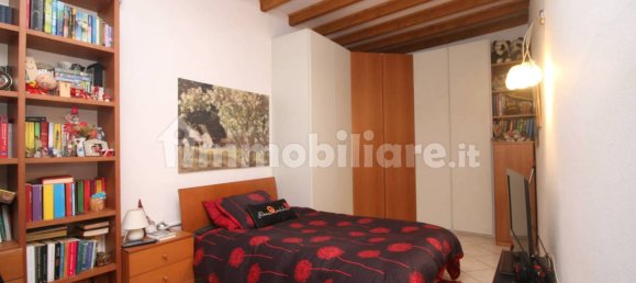 3 bedrooms Apartment in Como, Italy No. 9695 12