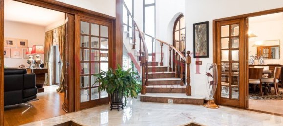 5 bedrooms Villa in Cascais, Portugal No. 116547 2