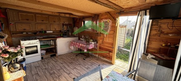  Land in Eure-et-Loir, France No. 82902 7