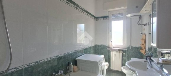 2 Schlafzimmer Wohnung in Savignone, Italy, Nr. 307399 18