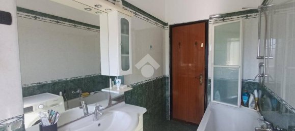 2 Schlafzimmer Wohnung in Savignone, Italy, Nr. 307399 19