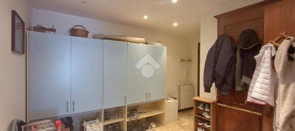 2 Schlafzimmer Wohnung in Savignone, Italy, Nr. 307399 15