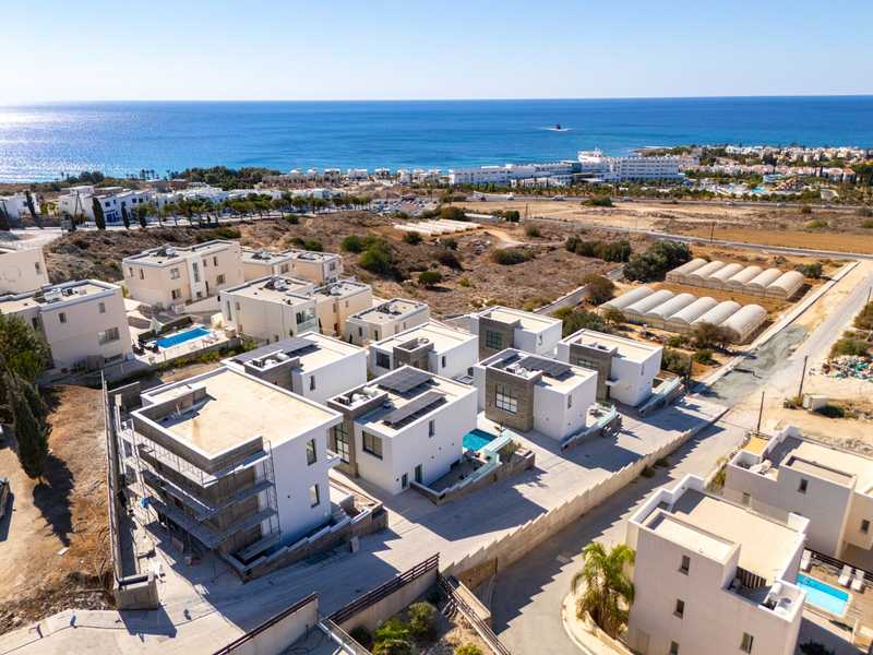 3 bedrooms Villa in Chloraka, Cyprus No. 16362