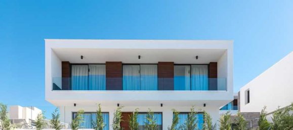 3 bedrooms Villa in Chloraka, Cyprus No. 16362 7