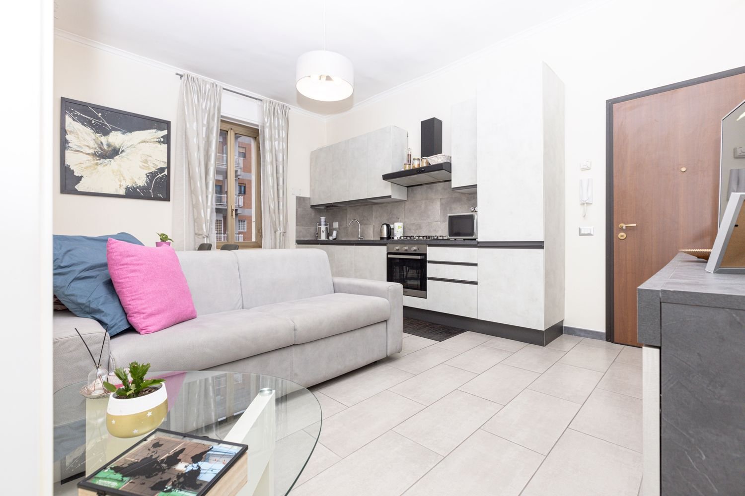 3 rooms Apartment in Ciampino, Italy No. 26506