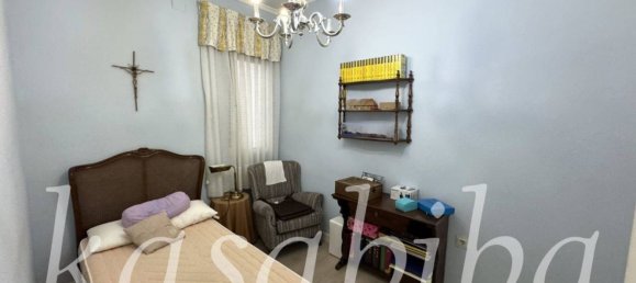 Apartamento de 4 dormitorios en Alicante, Spain No. 70105 20