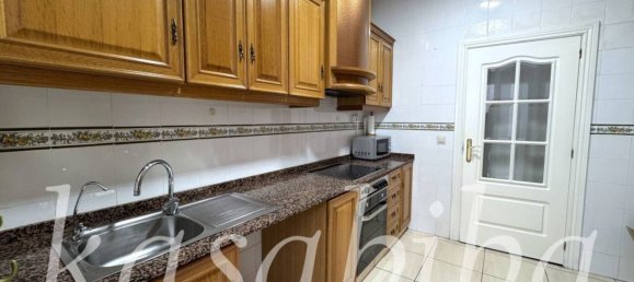 Apartamento de 4 dormitorios en Alicante, Spain No. 70105 6