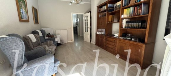 Apartamento de 4 dormitorios en Alicante, Spain No. 70105 26