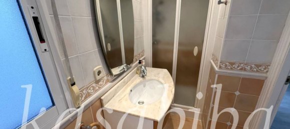 Apartamento de 4 dormitorios en Alicante, Spain No. 70105 22
