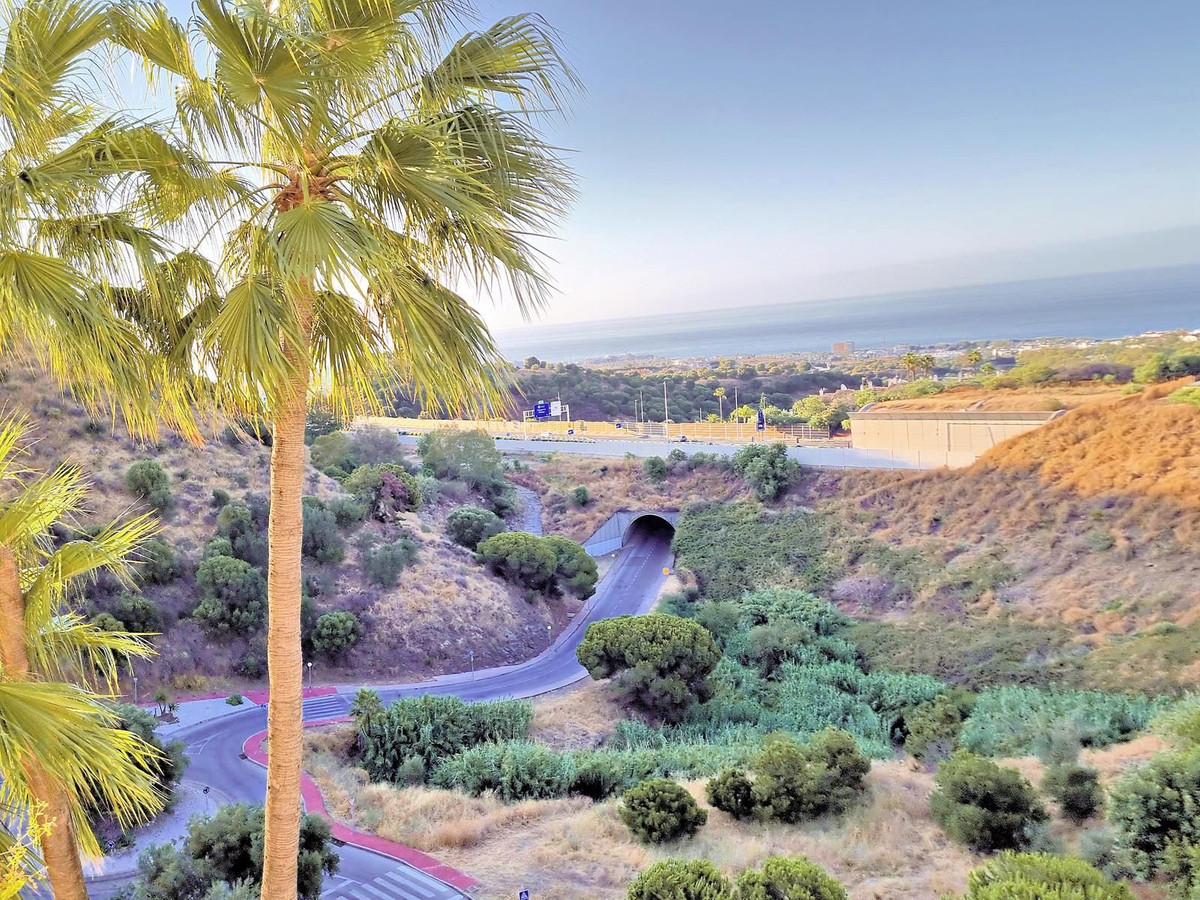 Квартира с 2 спальнями в Михас, Испания № 186918