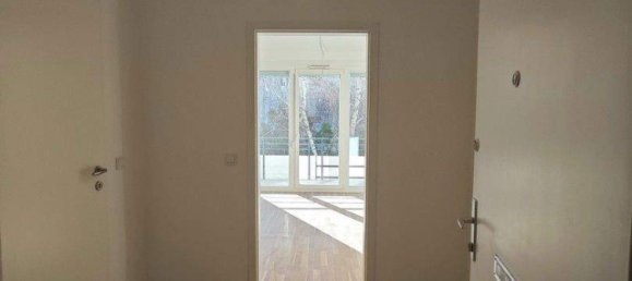 Studio in Simmering, Austria No. 129223 9