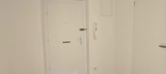 Studio in Simmering, Austria No. 129223 8