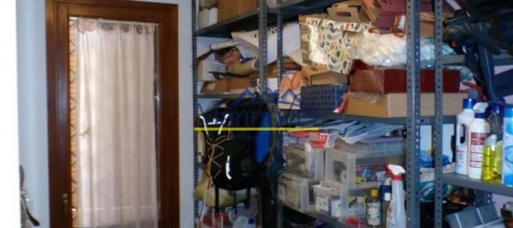 3 Schlafzimmer Haus in Cascina, Italy, Nr. 79390 9