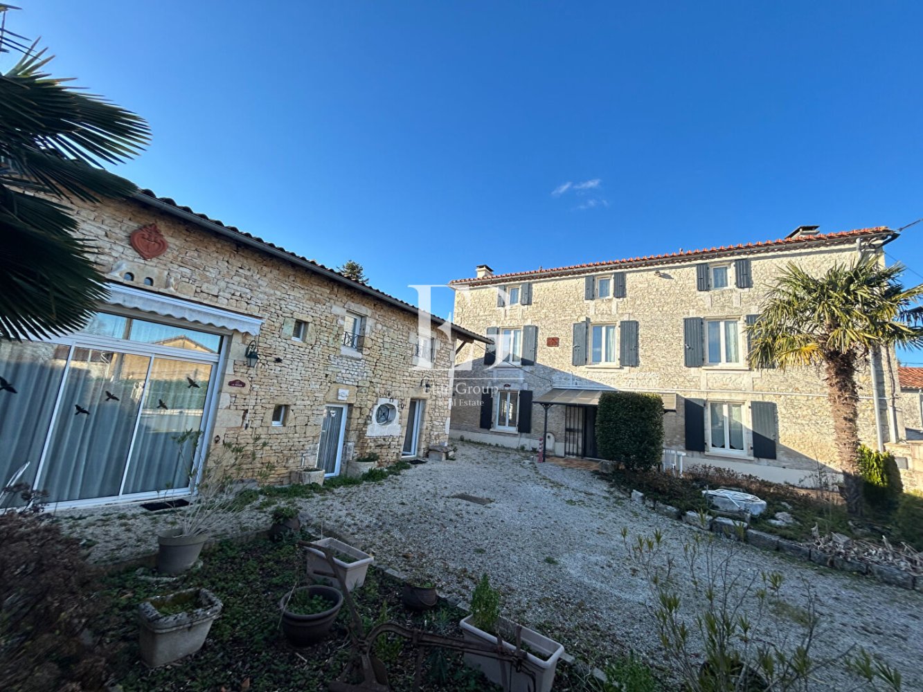 9 Schlafzimmer Haus in Valence, France, Nr. 95947