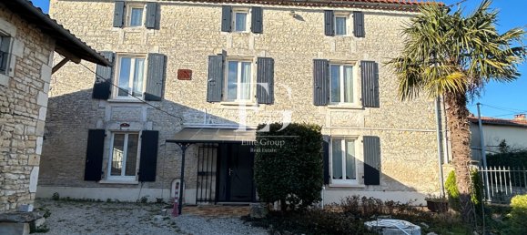 9 Schlafzimmer Haus in Valence, France, Nr. 95947 4