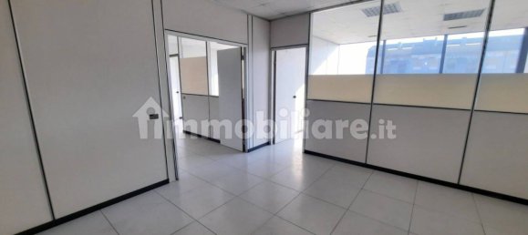 5غرفة مكتب في Legnano, Italy رقم 111391 10