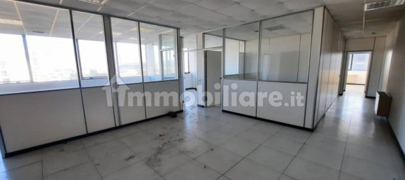 5غرفة مكتب في Legnano, Italy رقم 111391 16