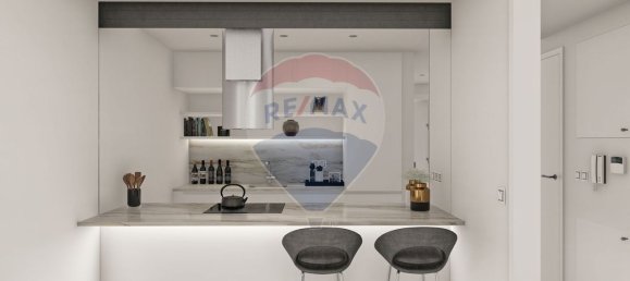 3 bedrooms Apartment in Lisbon, Portugal No. 12691 2