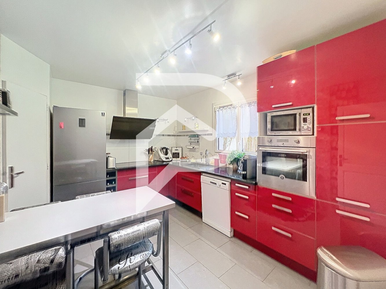 2 bedrooms Villa in Ormesson-sur-Marne, France No. 165707