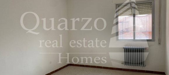 Apartamento de 4 dormitorios en Segovia, Spain No. 28544 5