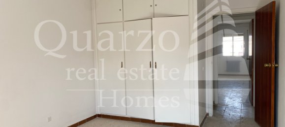 Apartamento de 4 dormitorios en Segovia, Spain No. 28544 9