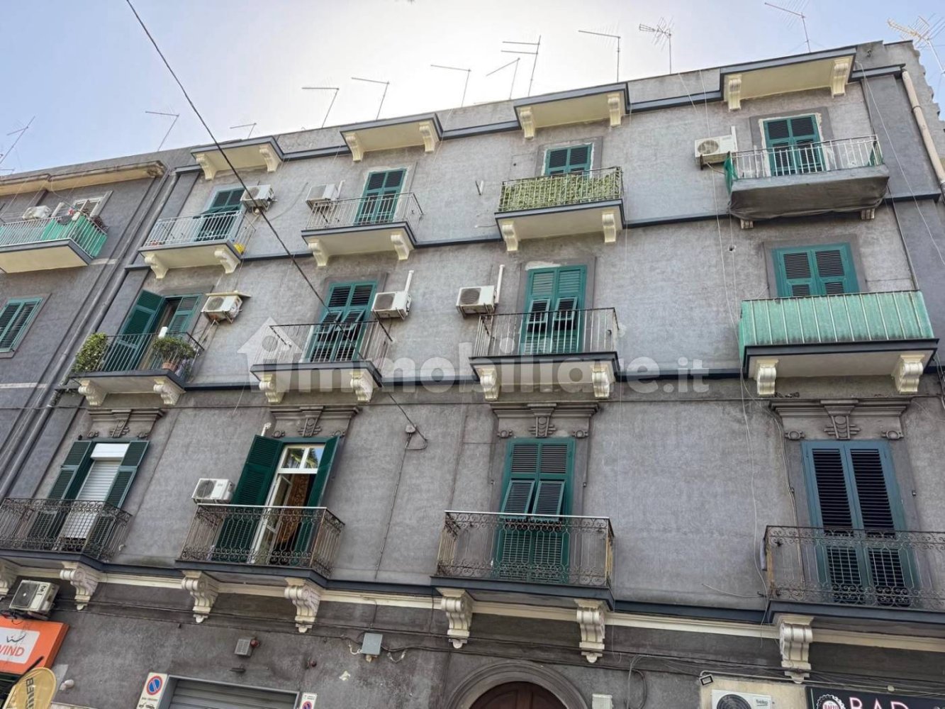 Квартира с 1 спальней в Таранто, Италия № 340200