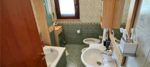 5-salle Appartement à Vasto, Italy No. 180737 10