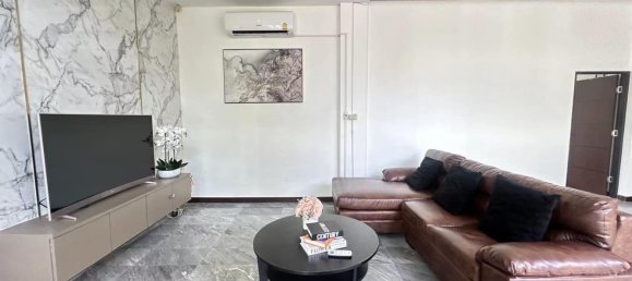 4 bedrooms Cafe / restaurant in Pattaya, Thailand No. 25214 8