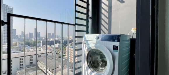 Apartamento em condomínio em Phra Khanong, Thailand N.º 69804 3