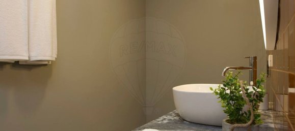 700m² Building in Porto, Portugal No. 135109 20