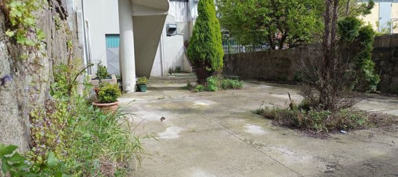 700m² Building in Porto, Portugal No. 135109 8