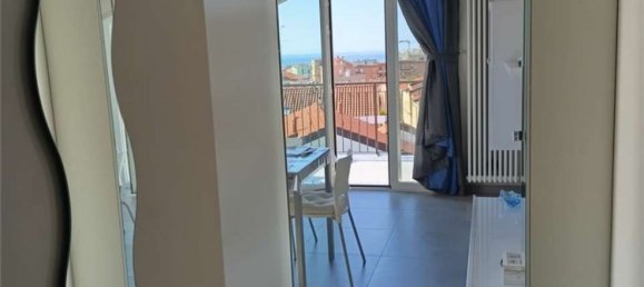 Квартира с 2 комнатами в Лоано, Италия № 291988 21