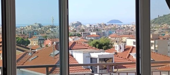 Квартира с 2 комнатами в Лоано, Италия № 291988 2