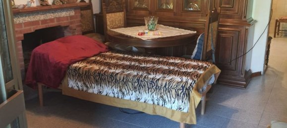 4 rooms House in Arezzo, Italy No. 163744 7