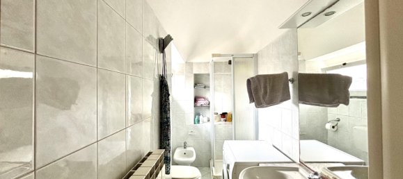 Квартира с 3 комнатами в Алессандрия, Италия № 364101 12