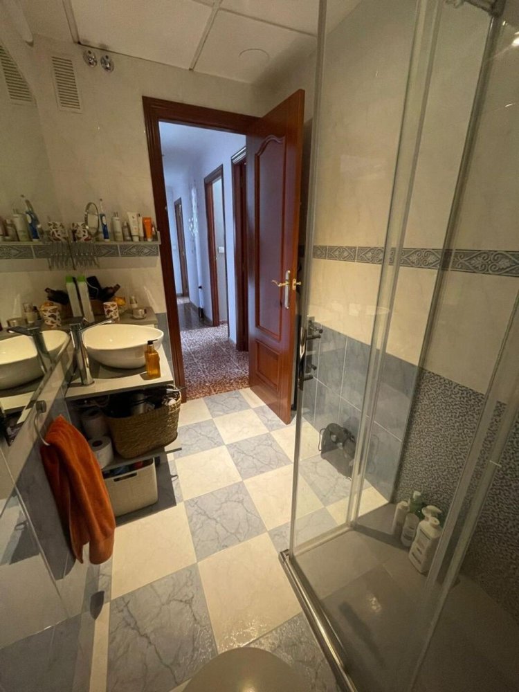 3 bedrooms Apartment in Cordoba, Spain No. 160875