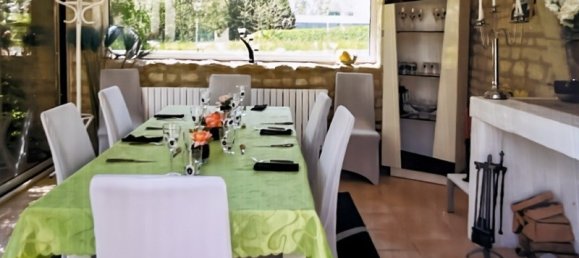 Замки и поместья с 6 спальнями в Шательро, Франция № 293765 13