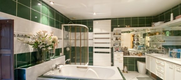 Замки и поместья с 6 спальнями в Шательро, Франция № 293765 11